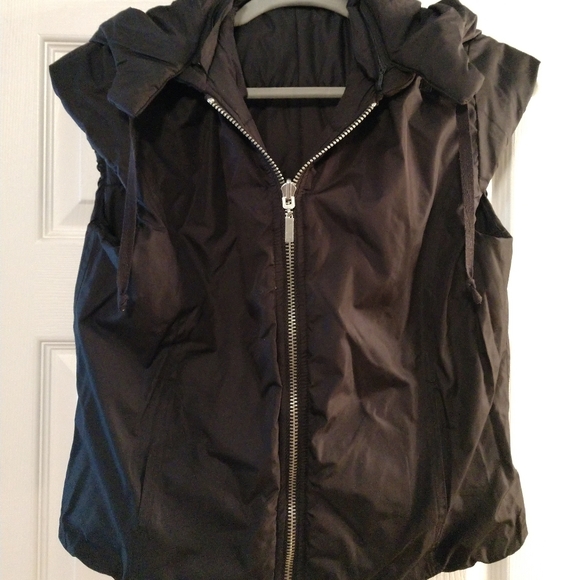 🍭CANDIE'S REVERSIBLE PUFFER VEST W/DETACH HOOD - Picture 1 of 6